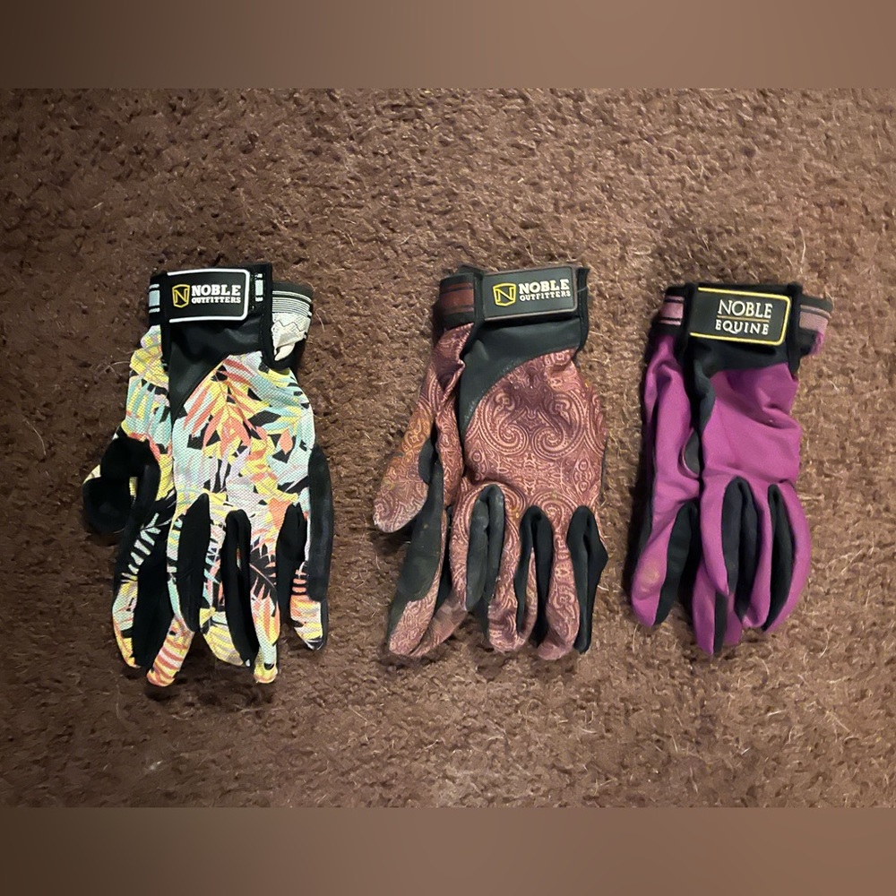 Noble Outfitters Gloves